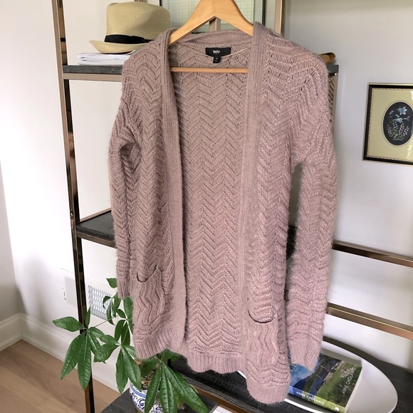 Mossimo Supply Co. Sweaters - Pretty Mossimo Cardigan Sweater in Pink - with Pockets!
